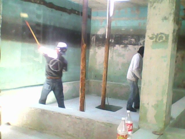 Proceso de resanado y sellado de superficies