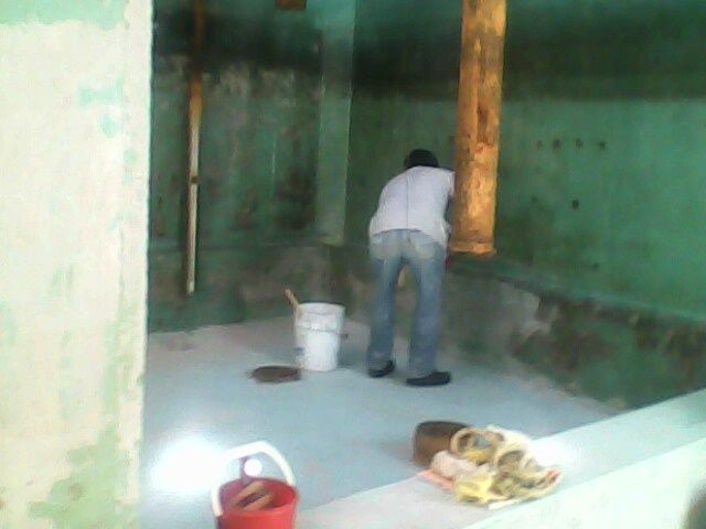 Proceso de resanado y sellado de superficies